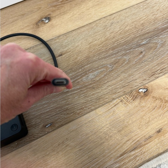 Dell WD19S docking station. It is a USB-C dock designed to provide connectivity - Picture 2 of 11